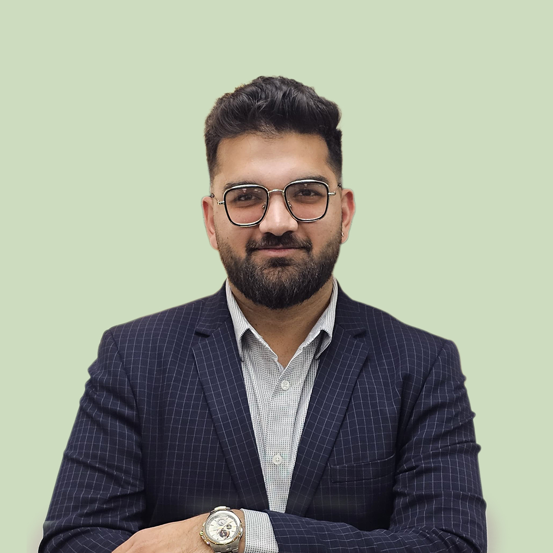 ABHISHEK KAMRA – FOUNDER & CEO